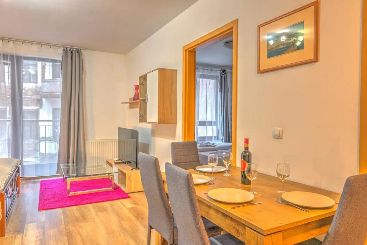 Budapest City Center Apartments 0*,
