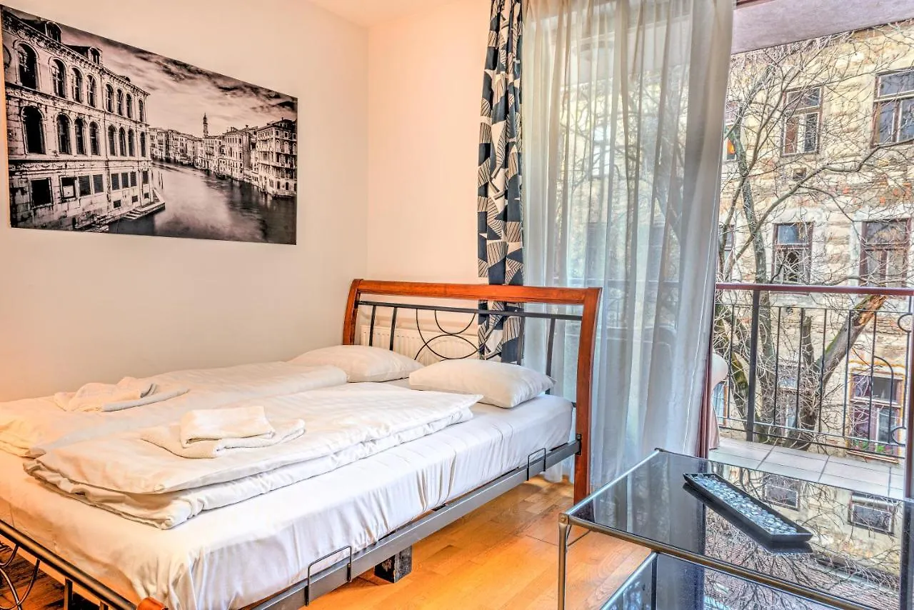 Budapest City Center Apartments 0*,  Hungary