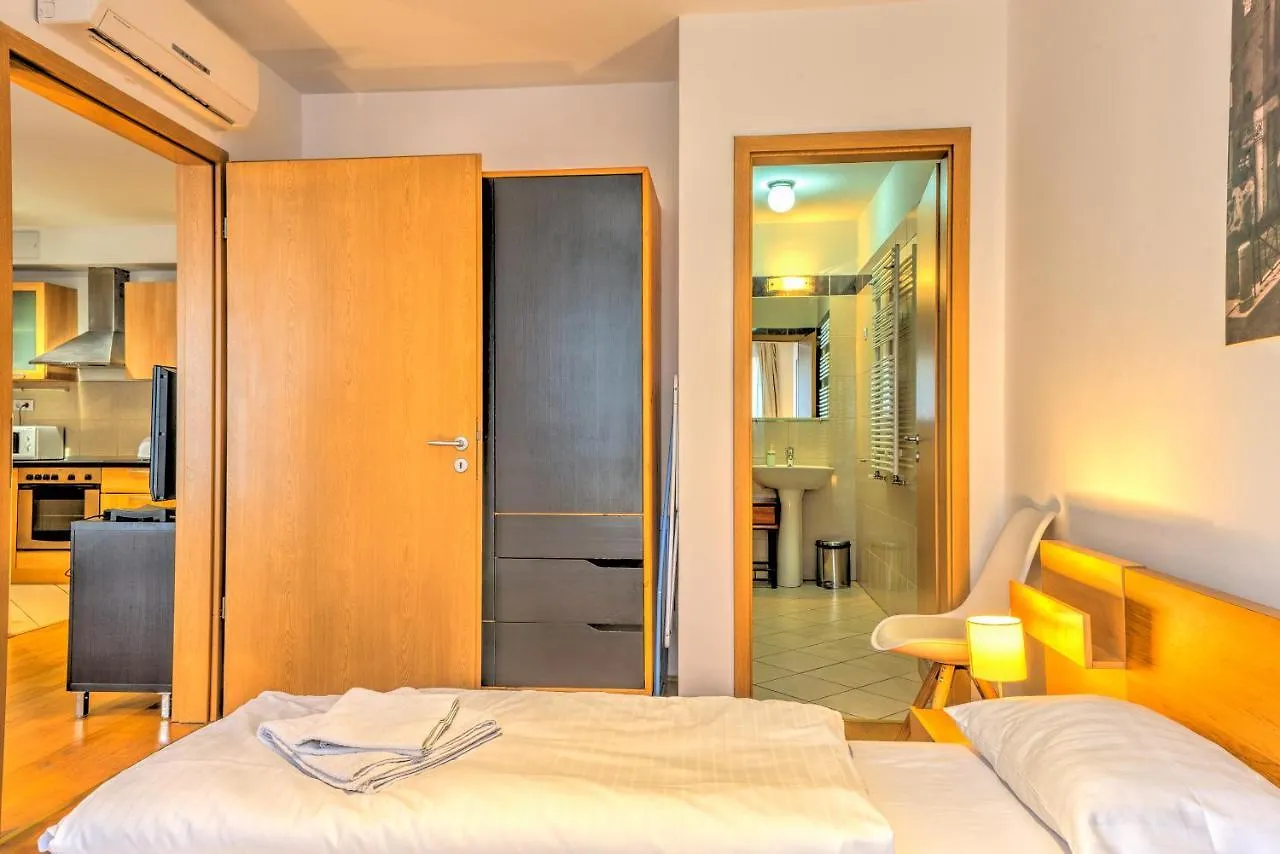 Budapest City Center Apartments 0*,  Hungary