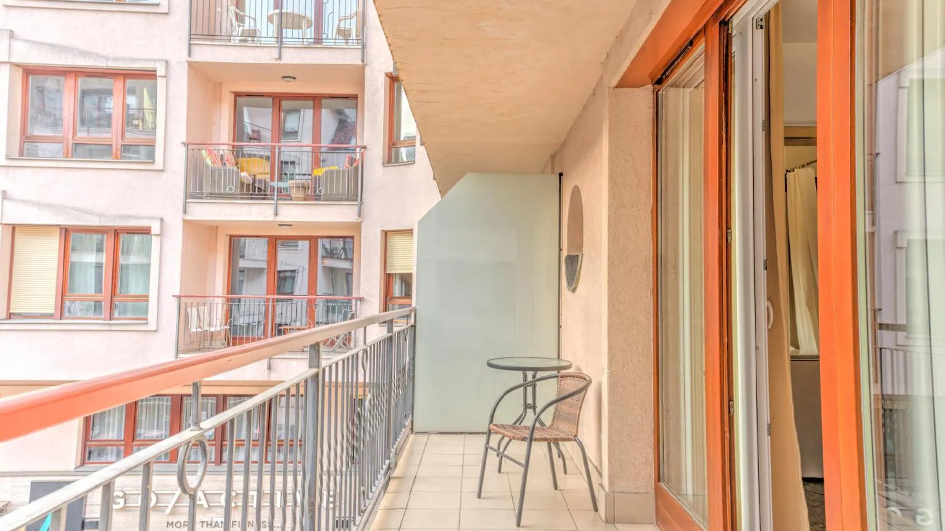 Budapest City Center Apartments 0*,